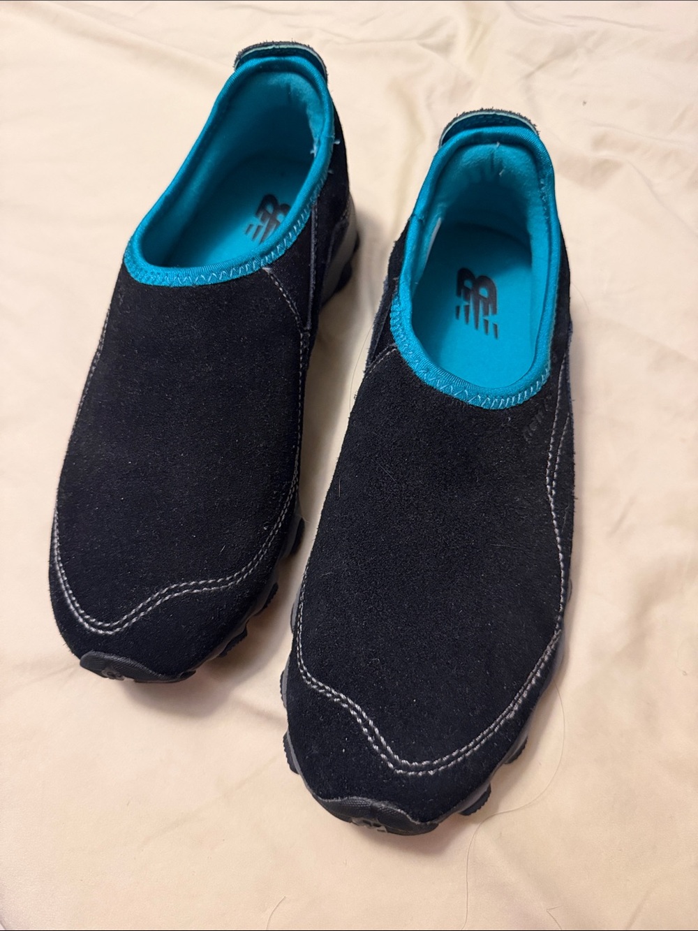 New Balance Black Slip-On Sneakers with Turquoise Interior